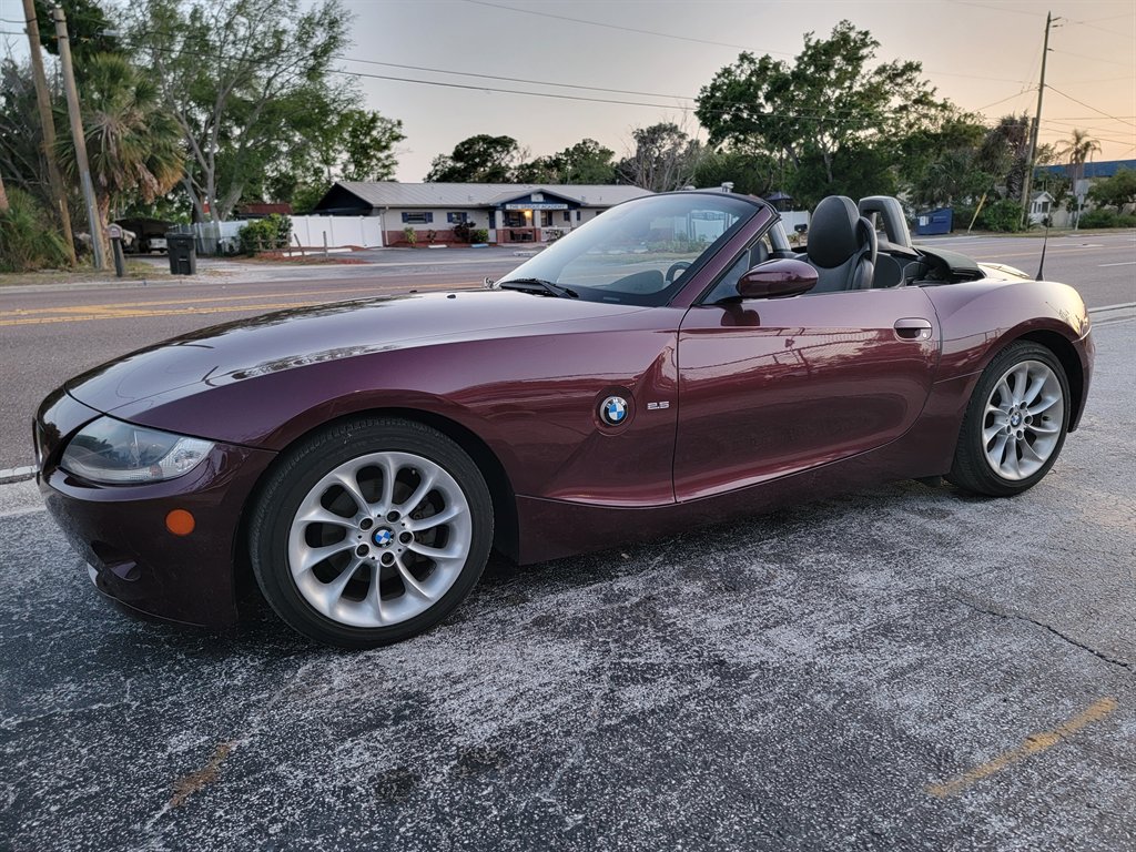 2005 BMW Z4 2.5
