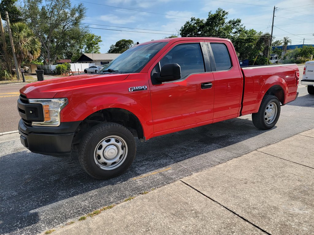 2020 Ford F-150 XL's photo