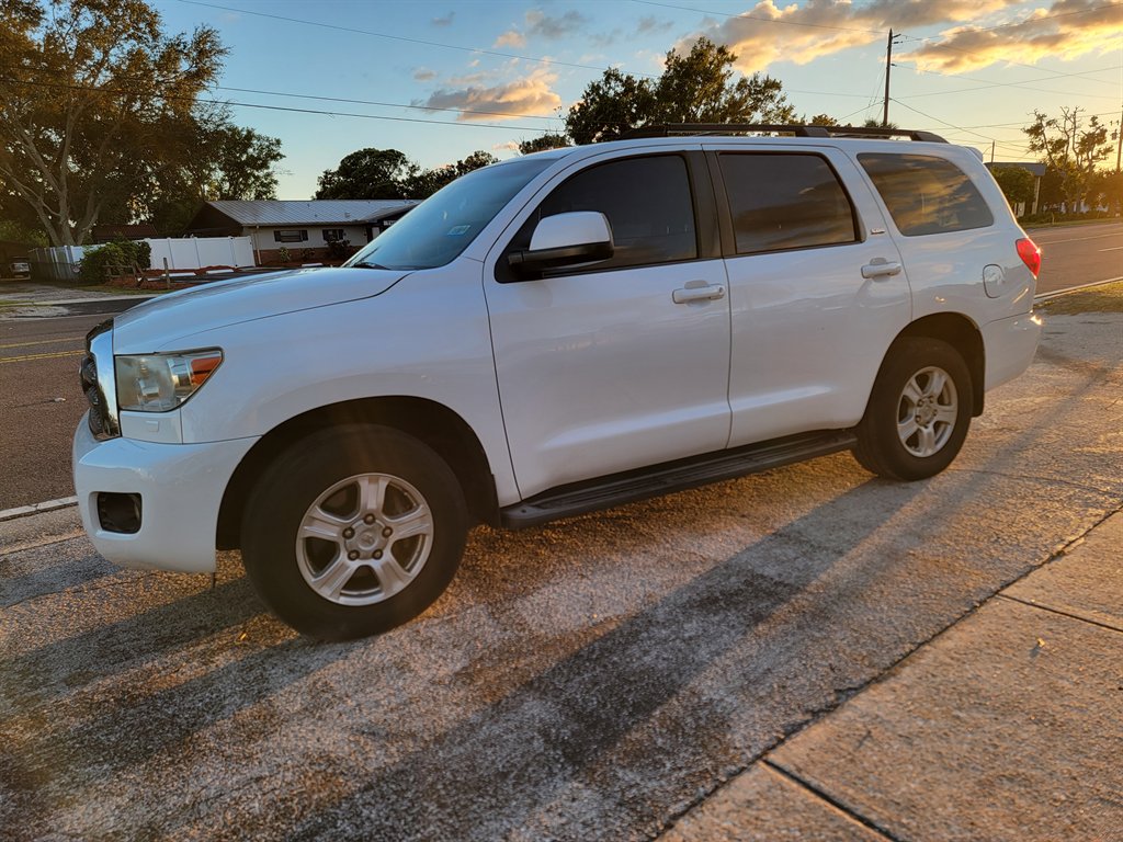 2013 Toyota Sequoia