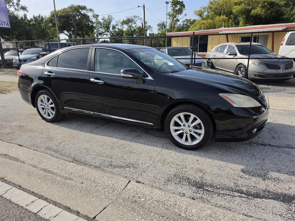 2010 Lexus ES 350 350's photo