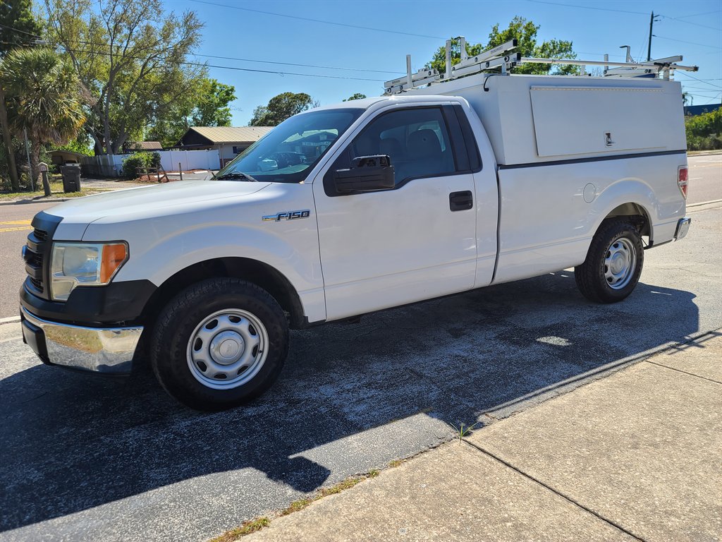 2014 Ford F-150 XL Regular Cab 126-in's photo